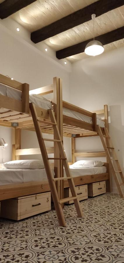 Walter'S B&B Gzira Экстерьер фото