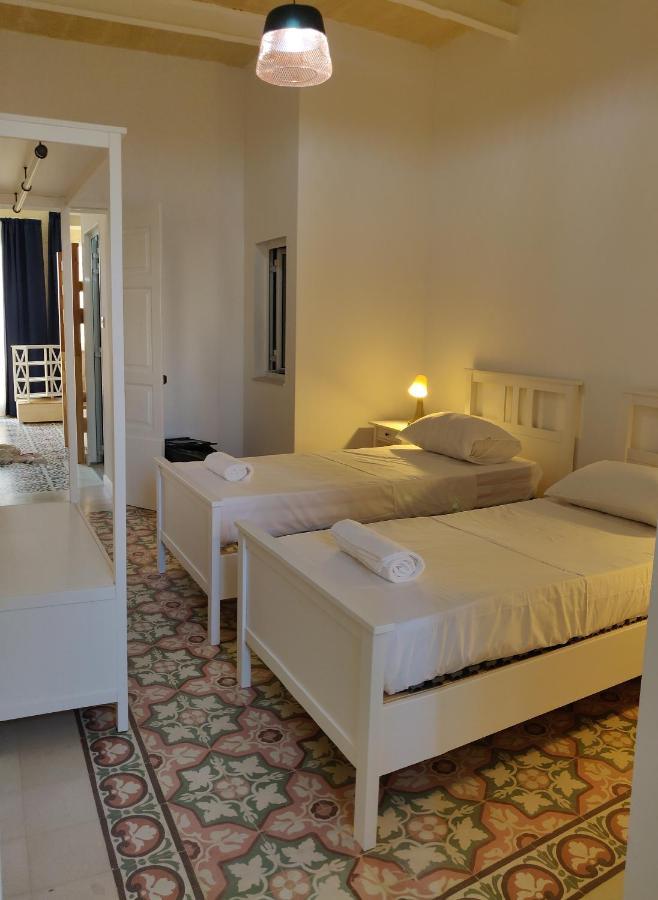 Walter'S B&B Gzira Экстерьер фото