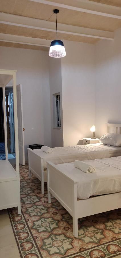 Walter'S B&B Gzira Экстерьер фото